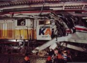 Insiden Tragis di Perkeretaapian Indonesia, 16 Meninggal Dunia Akibat Tabrakan Dua Kereta