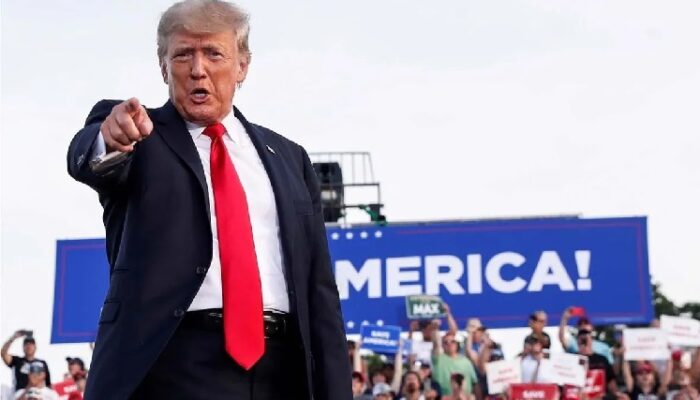 Trump Ancam Serang Pembangkit Listrik Iran Jika Selat Hormuz Tidak Dibuka