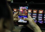 Menteri Komdigi: 200 Ribu Anak Indonesia Terpapar Judi Online, Ada yang Usia di Bawah 10 Tahun