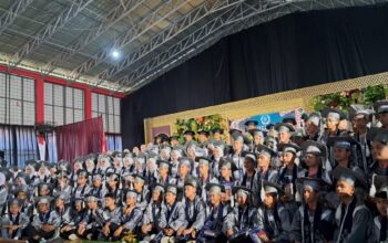 SMA Negeri 3 Padang Wisuda Tahfiz 226 Siswa